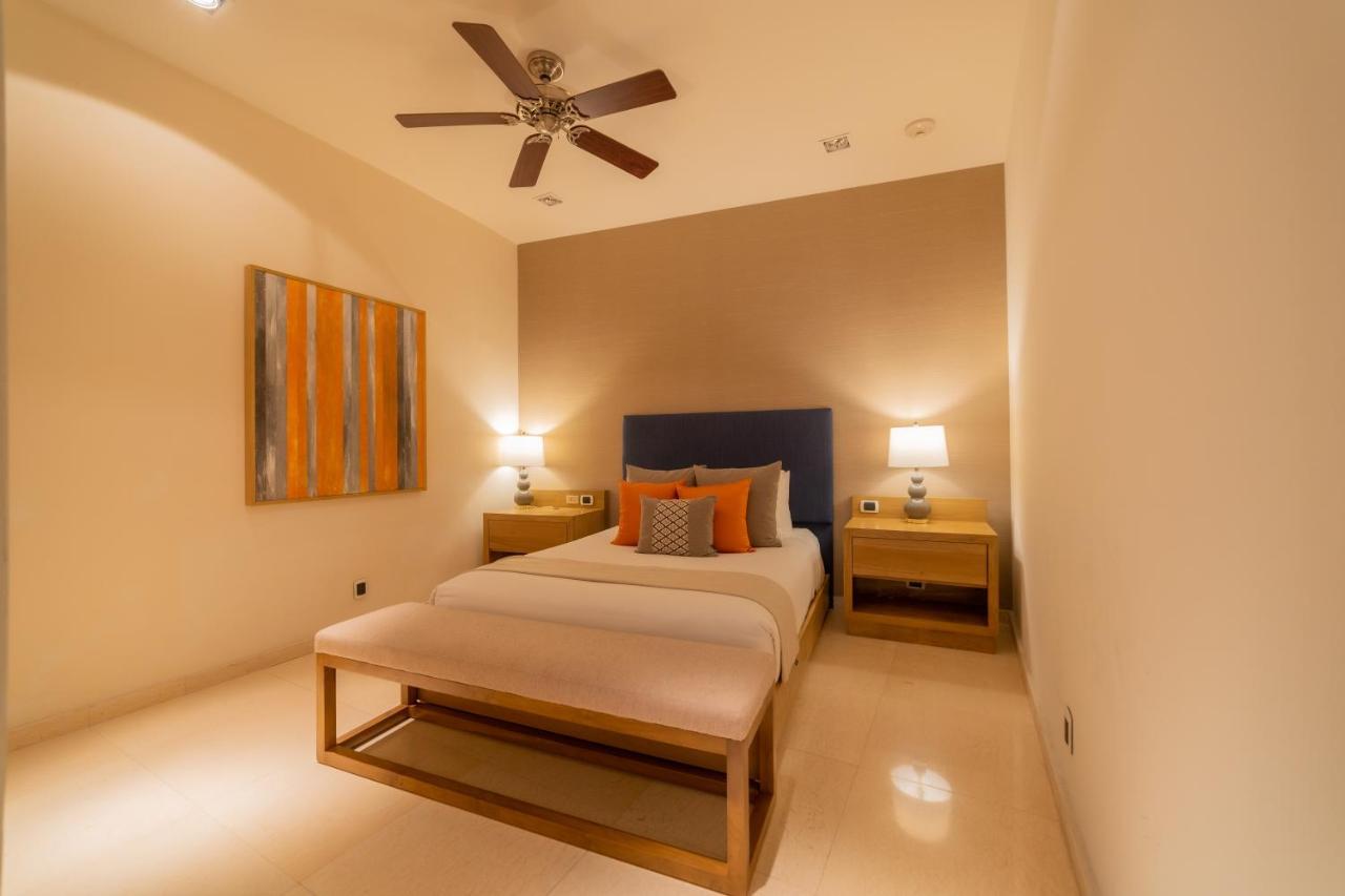 Puerta Cortes Residences La Paz Exterior photo